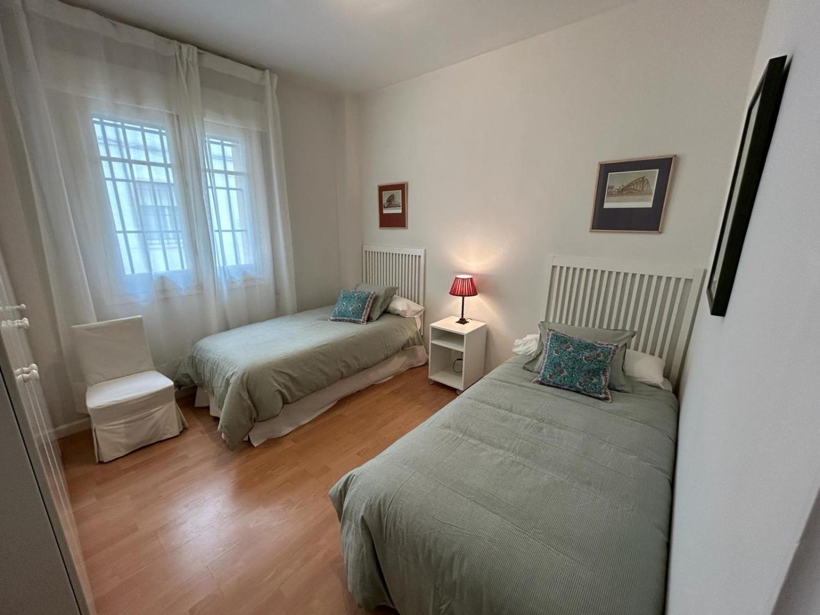 2 Bedroom Apartment By Guadalquivir River Sevilla Exterior foto